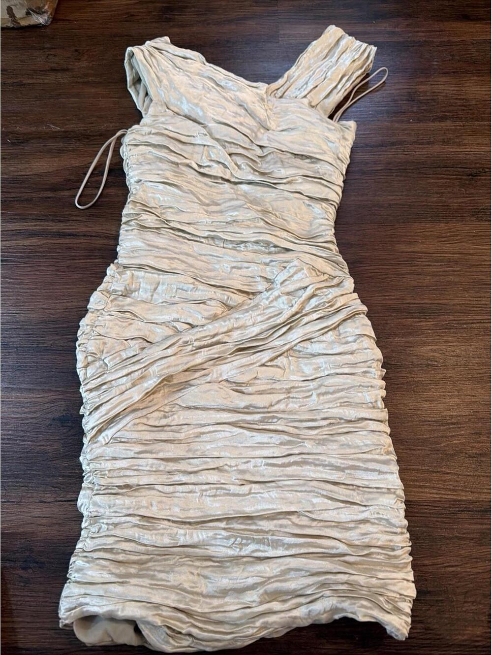 Nicole Miller Ruched Cocktail Dress Size 6 Beige Gold Sleeveless Bodycon Party